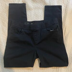 Levi’s Women’s 14 Black Jean Style Pants No Button No Zip Stretchy 32 Waist